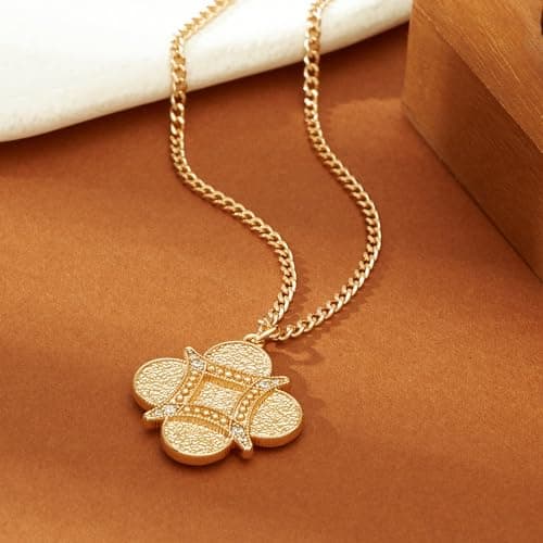 Valloey Rover Gold Necklace for Women 14K Gold Plated Clover Pendant Necklace Dainty Curb Chain Necklace Simple Jewelry Gift for Women - Thumbnail 5