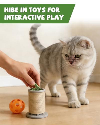 PAWUP Freeze Dried Chicken Cat Treats, Cat Grass Added, High-Fiber Hairball Care & Digestive Support Snacks for Indoor Cats, 3.8oz - Thumbnail 5