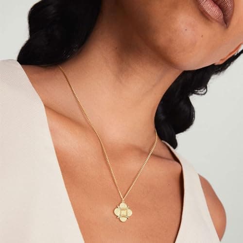 Valloey Rover Gold Necklace for Women 14K Gold Plated Clover Pendant Necklace Dainty Curb Chain Necklace Simple Jewelry Gift for Women - Thumbnail 4
