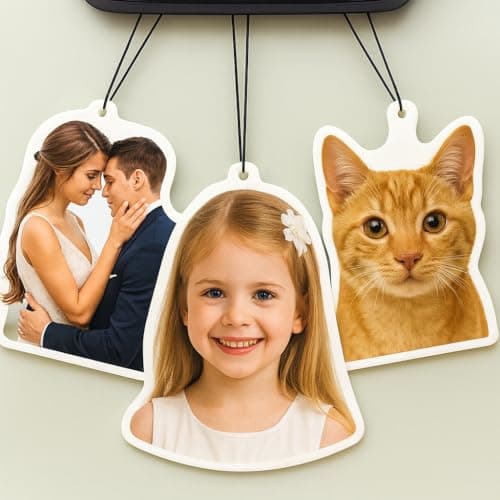 Valentine’s Day exclusive customized car air freshener with photo—personalized hanging fragrance card for rearview mirror. Long-lasting scent and a unique gift for car owners.