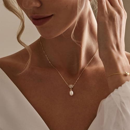 Decholly Gold Pearl Necklaces for Women Trendy, 14K Gold Plated Dainty Necklace Simple Pearl Necklaces for Women Trendy Wedding Birthday Jewelry - Thumbnail 3