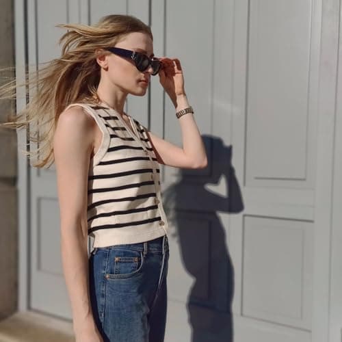 Women's Striped Cropped Knit Vest Sleeveless V Neck with Gold Buttons Business Casual Multi-Season Layering Top Business Casual Work Office Tops Valentines Day Gifts - Thumbnail 3