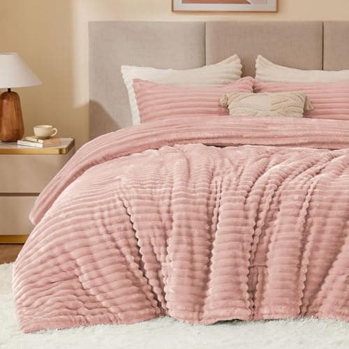 BEDELITE Fleece Full Comforter Set -Super Soft & Warm Fluffy Dusty Pink Bedding, Luxury Fuzzy Heavy Bed Set for Winter with 2 Pillow Cases - Image 1