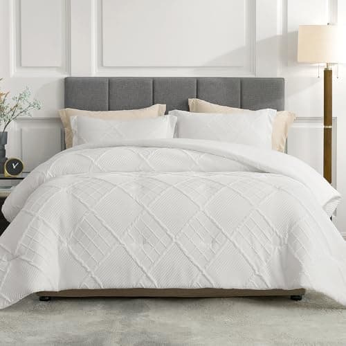 Amélie Home Queen Comforter Set, 3 Piece White Jacquard Bedding Set with 2 Pillow Cases, Soft Microfiber Diamond Design, Lightweight All-Season for Bedroom & Dorm - Image 1