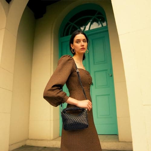 Vegan Leather Woven Crossbody Bag,Mini Hobo Handbags,Crossbody purse for Women, Small woven tote bag with Adjustable straps (Black) - Thumbnail 2