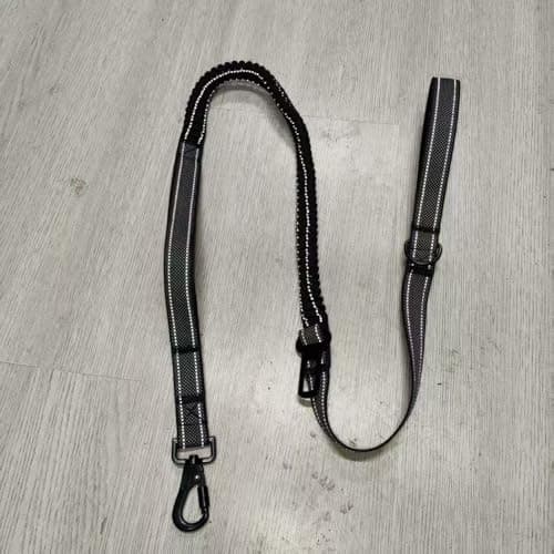 AOTECC Bungee Leash for Medium Large Small Dogs, Heavy Duty Dog Leash with Shock Absorption, Anti Pull Dog Lead with Padded Dual Handle and Car Seatbelt,Reflective Stitching, Stretches 4-6ft (Black)