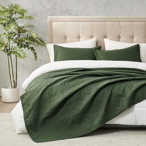 Hansleep Olive Green Quilt Twin Size - Baroque Ultrasonic All Season Bedspread Twin, Soft Lightweight Coverlet Bedding Set, 2 Pieces (1 Quilt, 1 Pillow Sham) - Image 1
