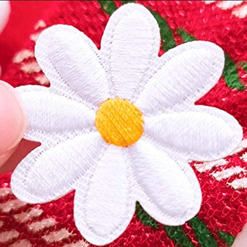 40Pcs Daisy Flower Iron On Patches, Cute Clothing Embroidered Sew on Applique Patches for Bags, Hats, Backpacks, Clothes, DIY Accessories Decoration (White) - Thumbnail 4