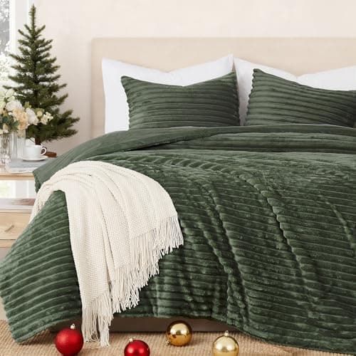 Geniospin Queen Comforter Set Olive Green, Ultra-Soft Microplush Fleece Queen Bedding Sets, Reversible 3-Piece Comforter Set for All Season, Warm & Cozy (Olive Green, 90''x90'') - Image 1