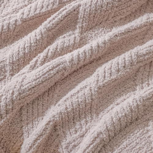 bearberry Super Soft & Fuzzy Minky Throw Blanket Lightweight All-Season - Diamond Stitch Plush Fleece for Couch, Bed, Sofa | Machine Washable Cozy Gift for Women, Men, Home (Beige, 40”x50”) - Thumbnail 3