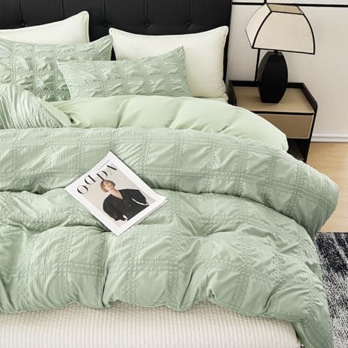 DCSKY Light Green Duvet Cover Queen Size, Ultra Soft 3-Piece Boho Seersucker Duvet Cover Set with Zipper Closure, Soft Washed Microfiber Bedding Set (90"x90", 2 Pillowshams) - Image 1