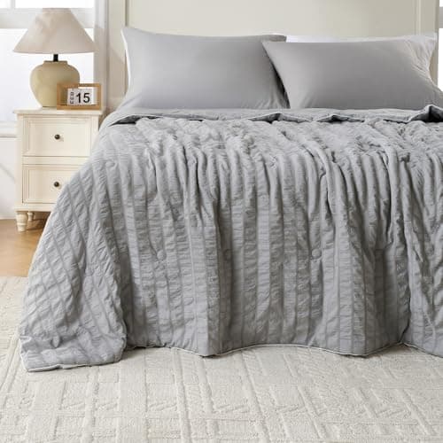 Cooling Comforter – Oeko-TEX Certified Seersucker Summer Blanket for Hot Sleepers & Night Sweats, Lightweight Cloud-Soft Reversible Quilt for Dorms, Silver Gray, Twin XL - Image 1