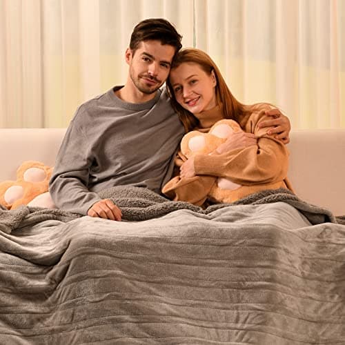 Bearhug Electric Blanket Twin Size 62" x 84", Velvet & Sherpa Heated Blanket, 5-Year Warranty, 10 Heating Levels & 1-12H Auto Off, Over-Heat Protect, ETL Certification, Machine Washable - Image 1